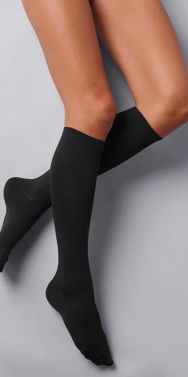 Women's Tights & Socks