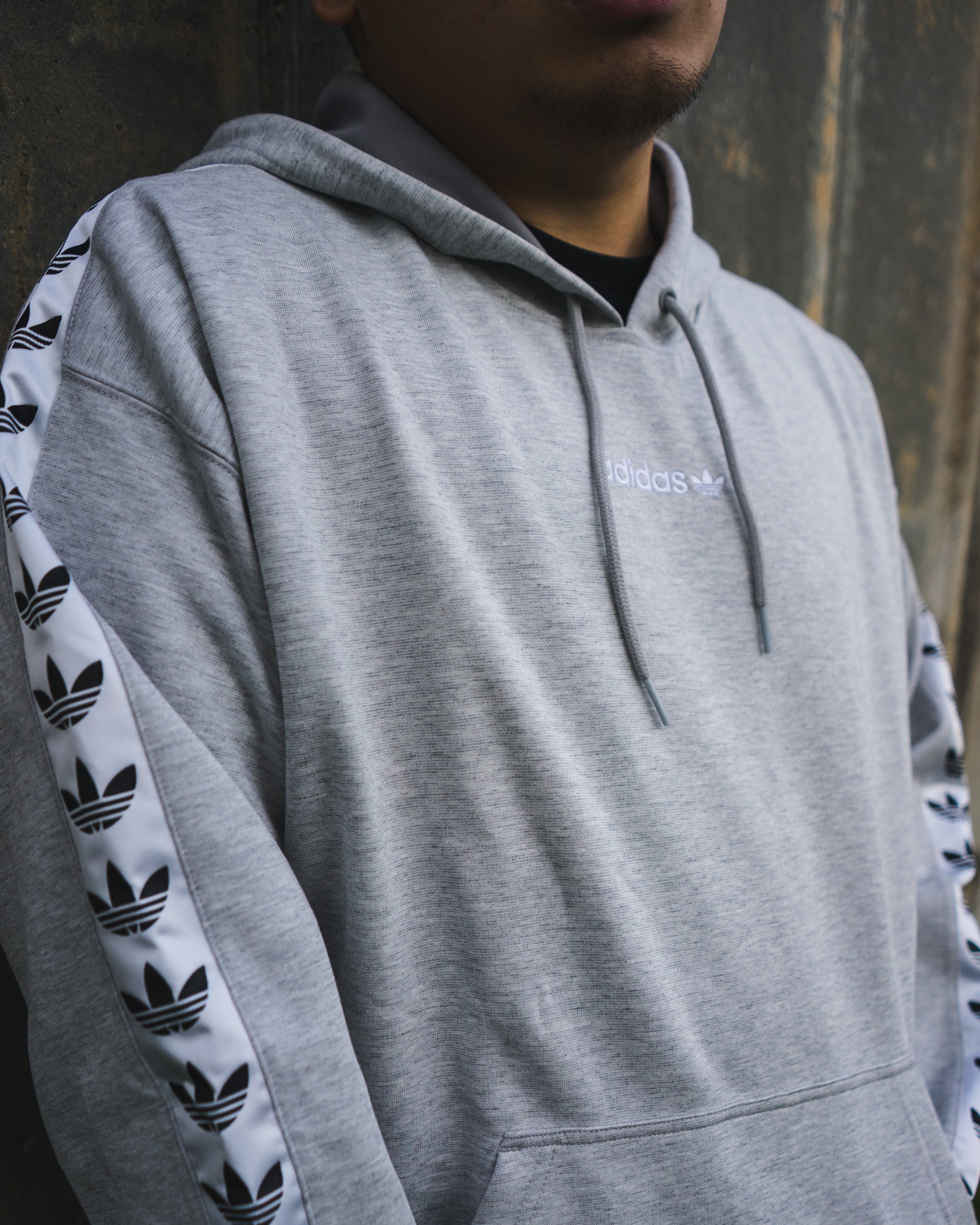 adidas tnt trefoil hoodie