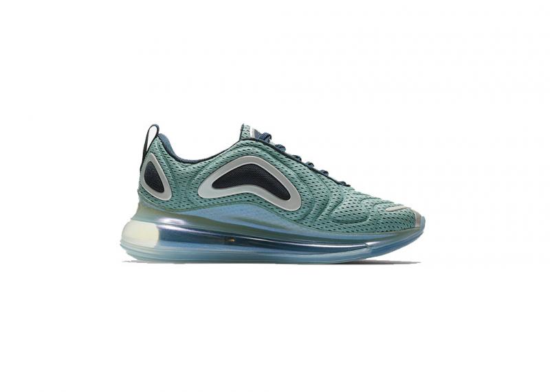 Nike Women's Air Max 720 Shoes(Lava Glow/Black/Blue Fury,6,B (M