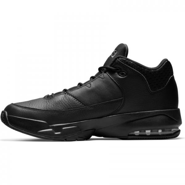 jordan aura 3 black