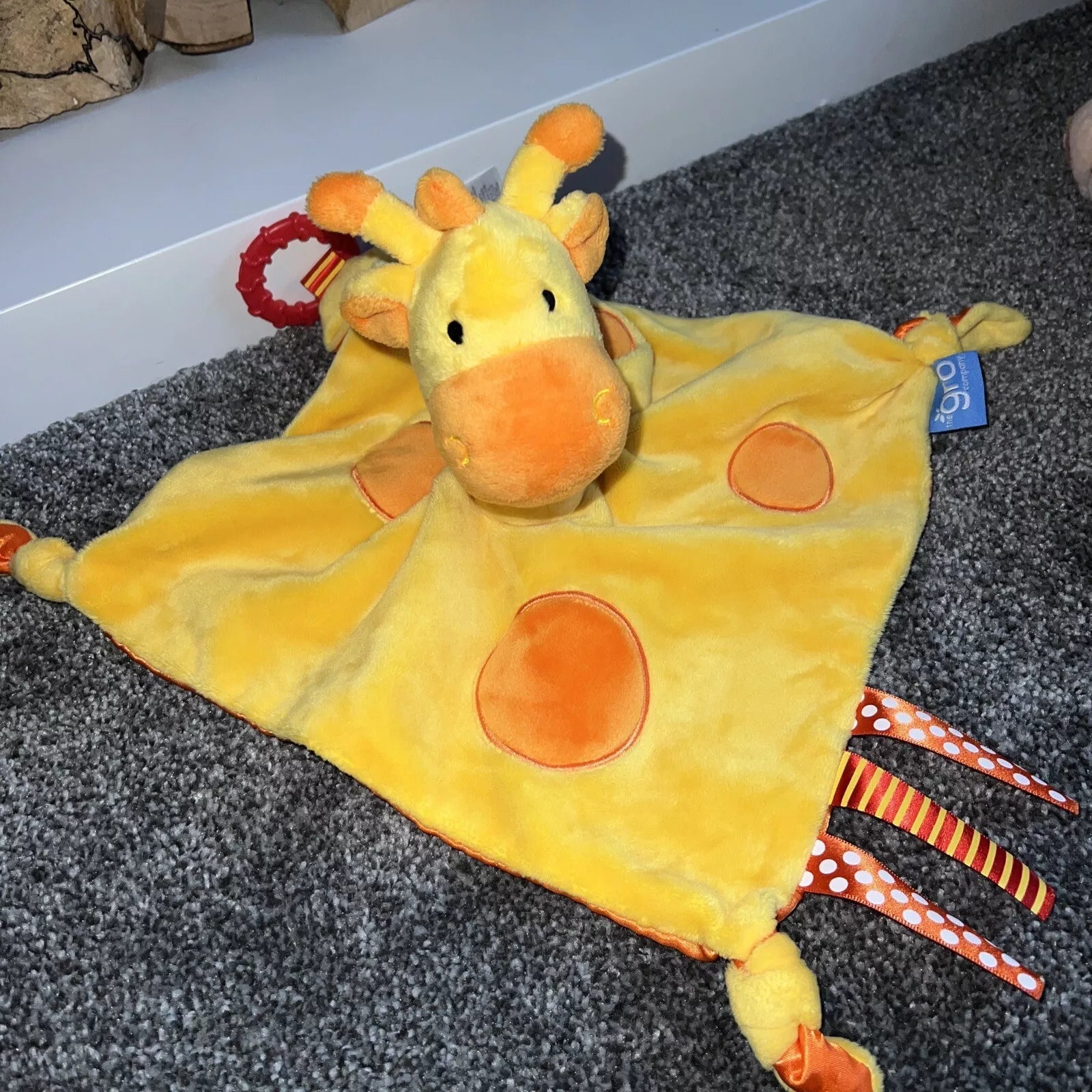 The Tommee Tippee Giraffe Baby Soft Comforter Toy. Tommee Tippee