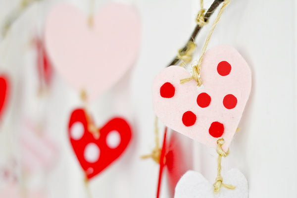 DIY Heart Mobiles For Preschoolers