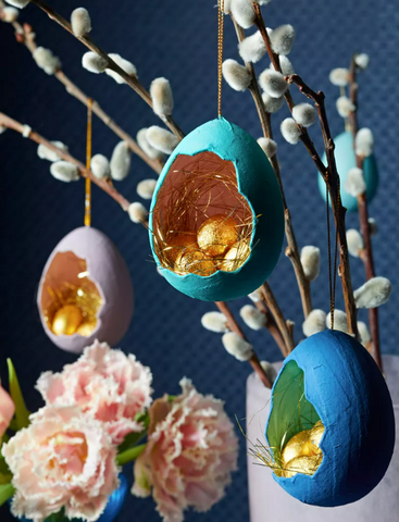 DIY decorating easter eggs