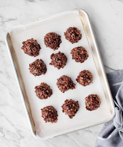 DIY friend mothers day gift baked treats