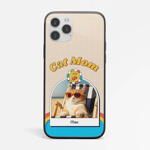 Personalized Cat Mom Chill On Beach Phone Case good presents for mom's birthday