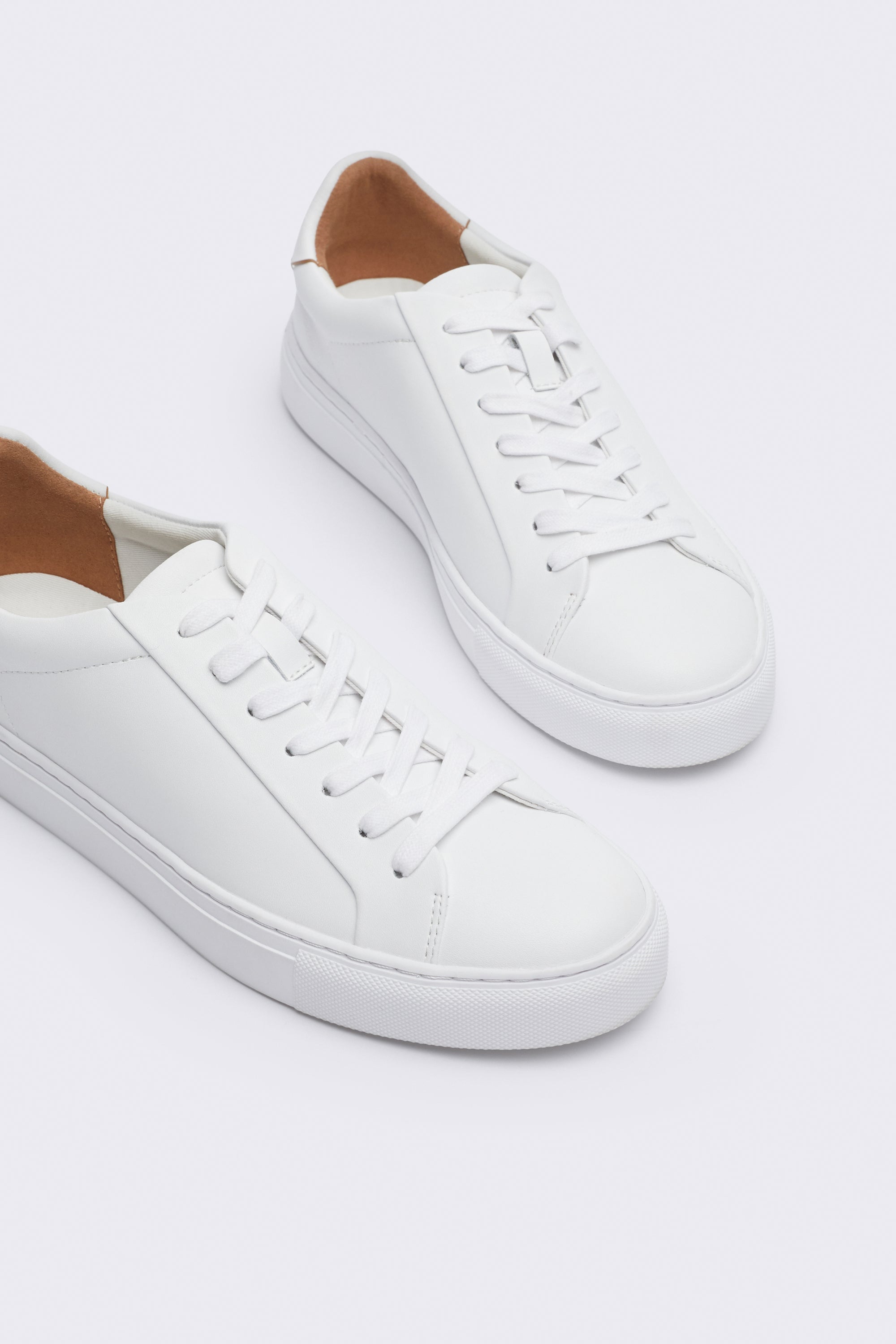 Leni Leather Sneaker