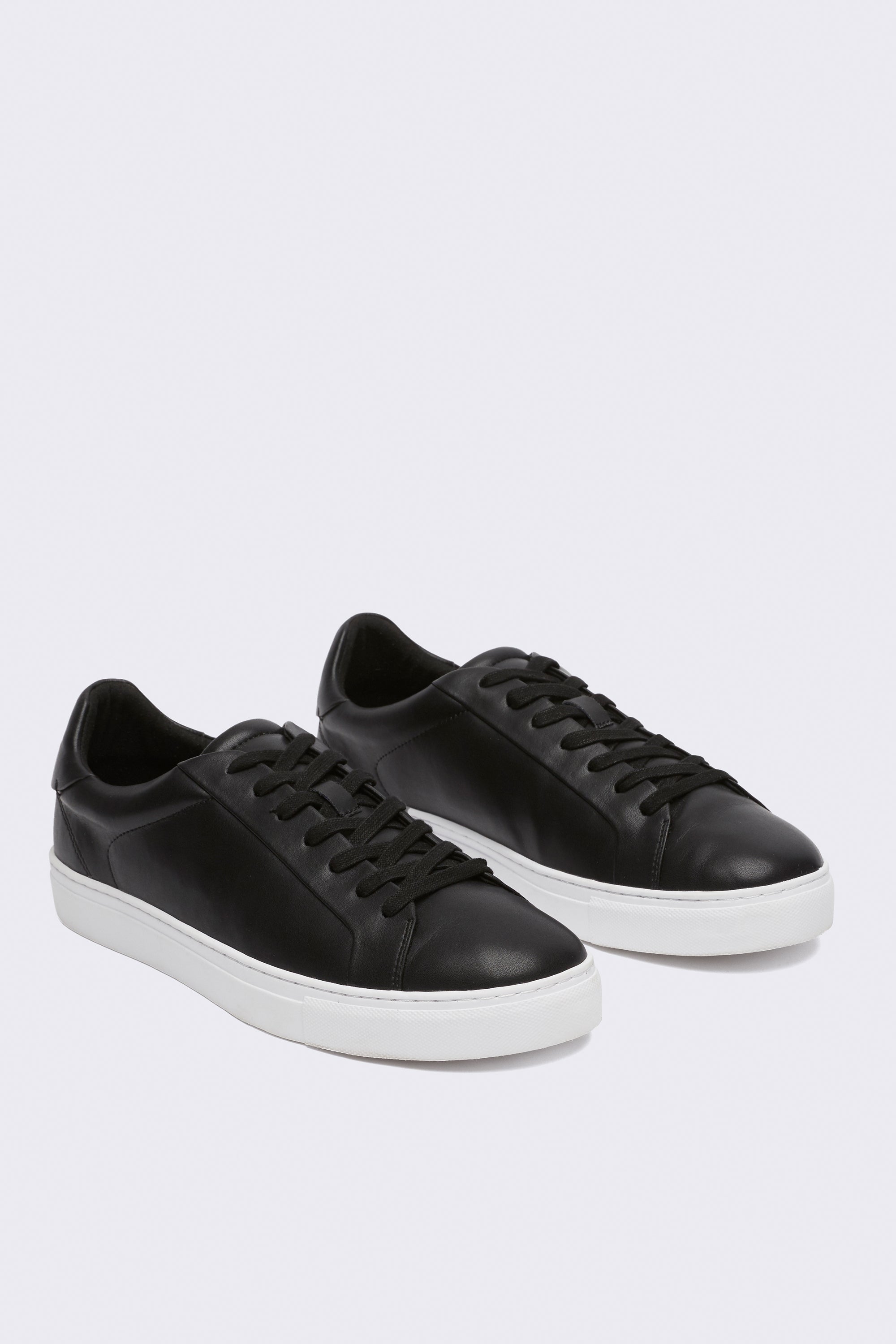 Lucas Leather Sneaker