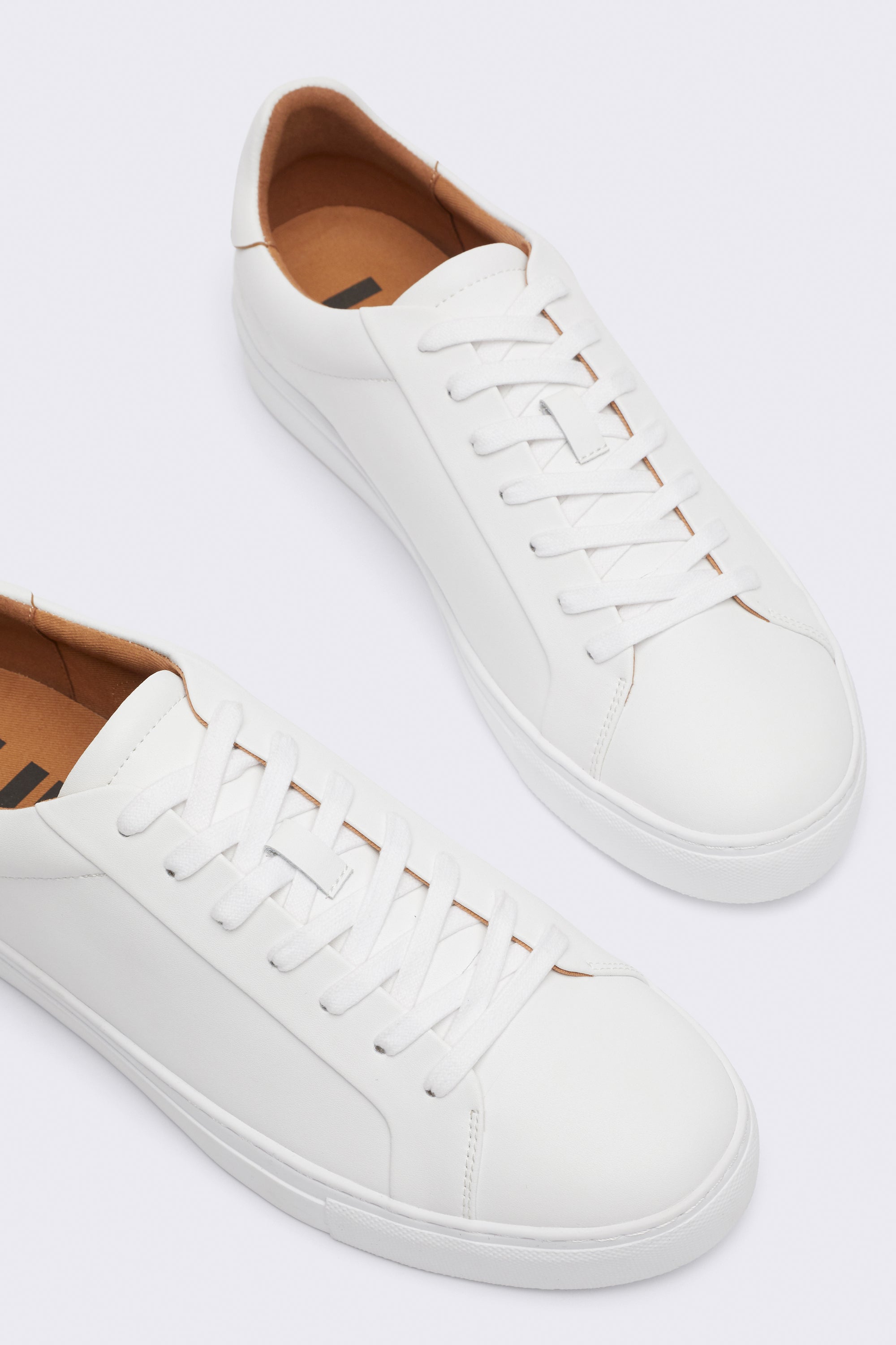 Lucas Leather Sneaker