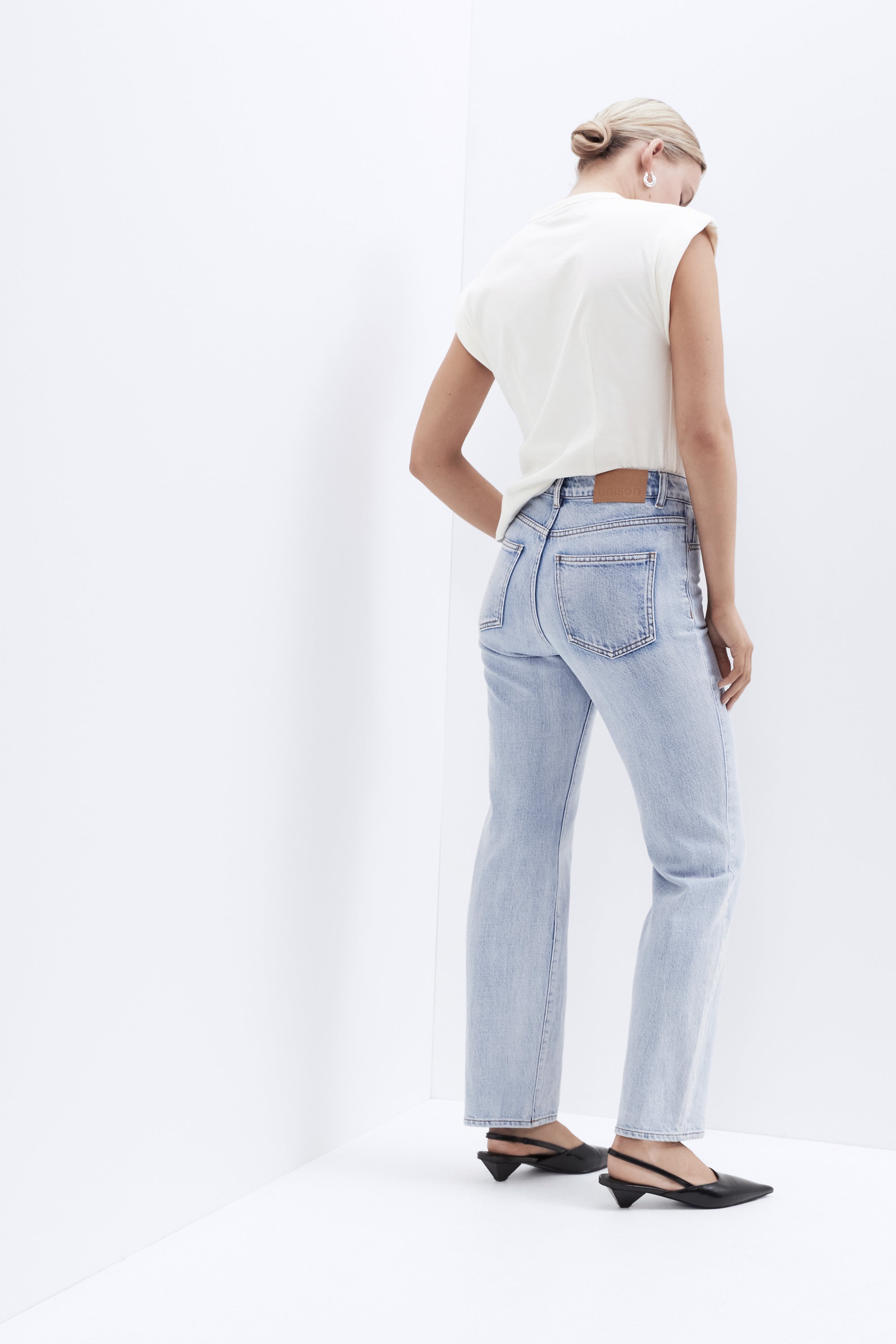 Classic Straight Fit Jean