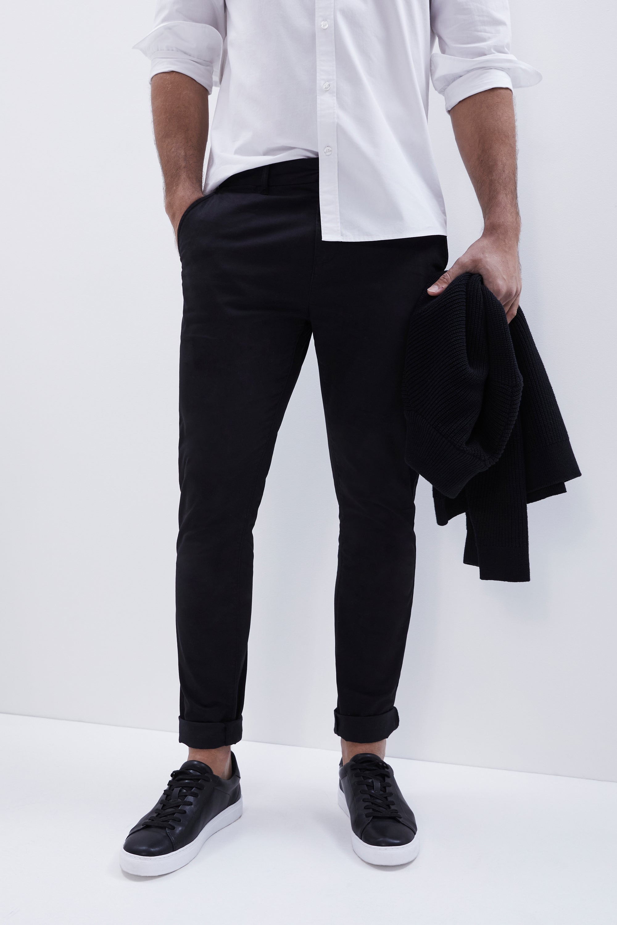 Slim Chino Pant