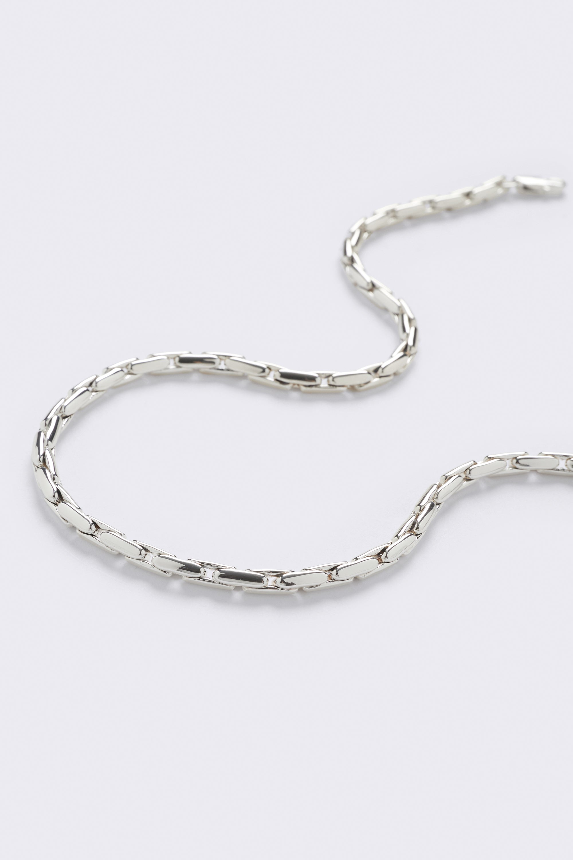 Lizzie Fine Link Necklace