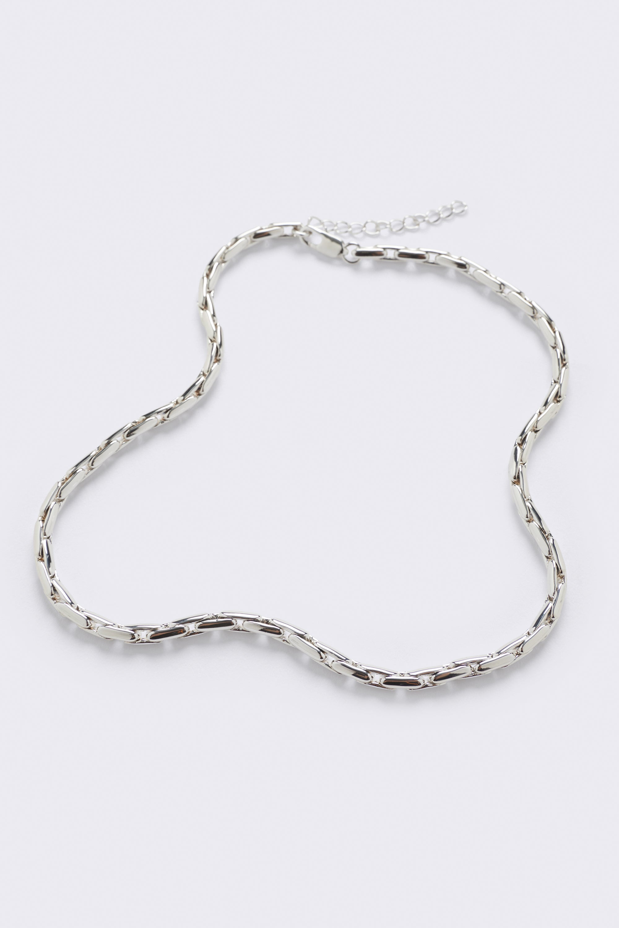 Lizzie Fine Link Necklace