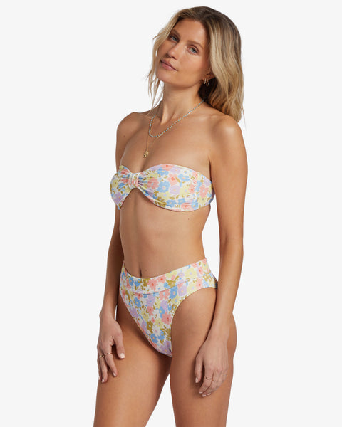 Teen Swimwear Bikini Brief Maui Multi, Light-Moderate