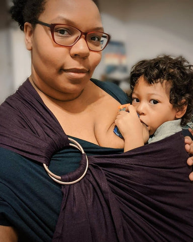 babywearing for plus size moms