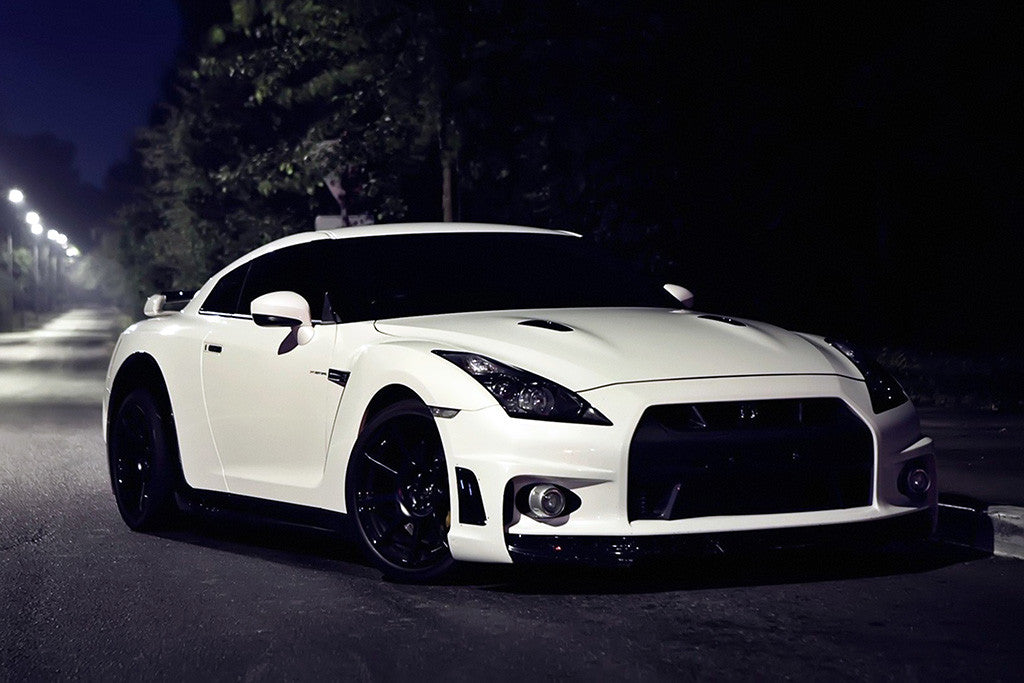 Nissan Gtr R35 White Car Poster My Hot Posters