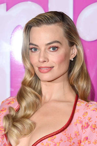 Margot Robbie Long Hairstyle