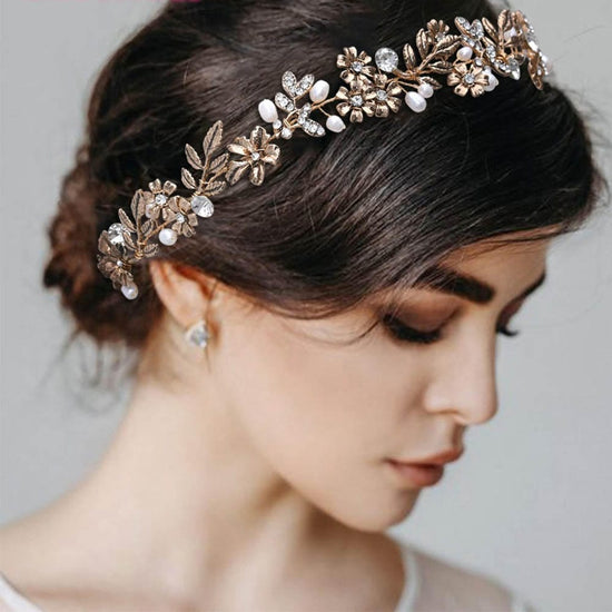 KUSUM Wedding Hair Tiara Veil | Bridal Fabric Veil | Tiara Veil For Women,  Girls : Amazon.in: Jewellery