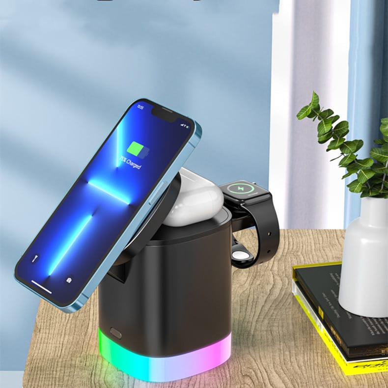 Chargeur rapide sans fil magnétique 3 en 1 pour smartphone RVB