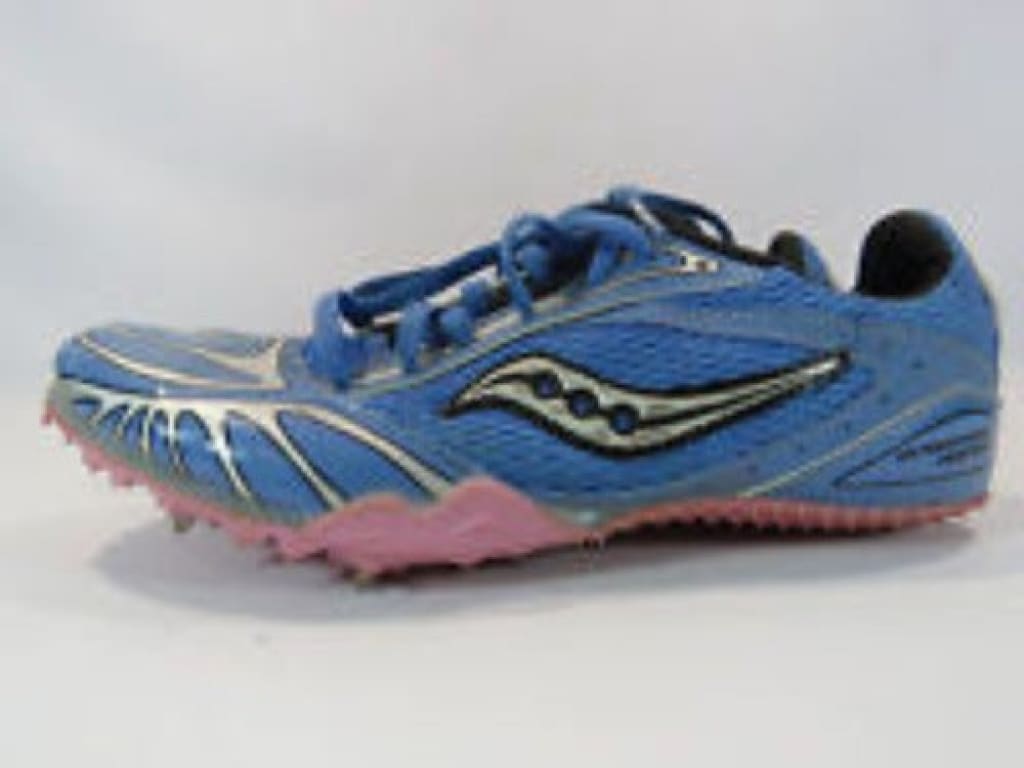 saucony track and field shoes