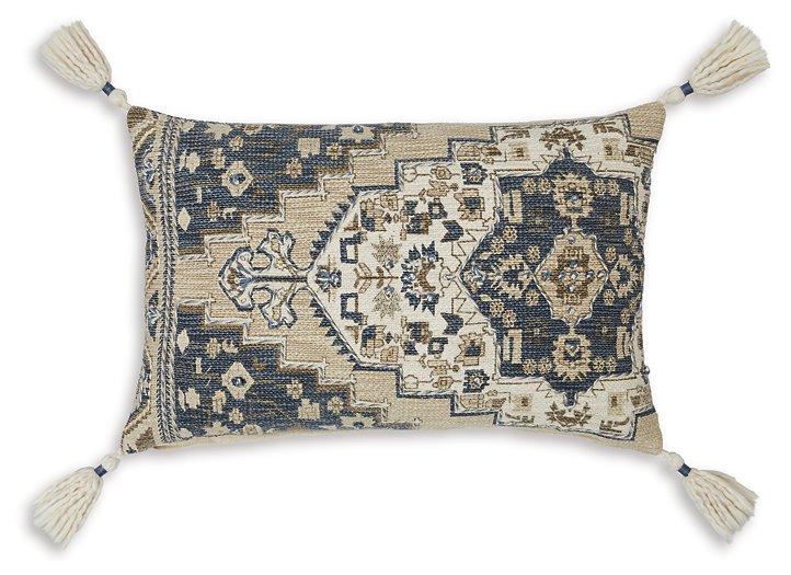 Set of 4 Winbury Pillows
