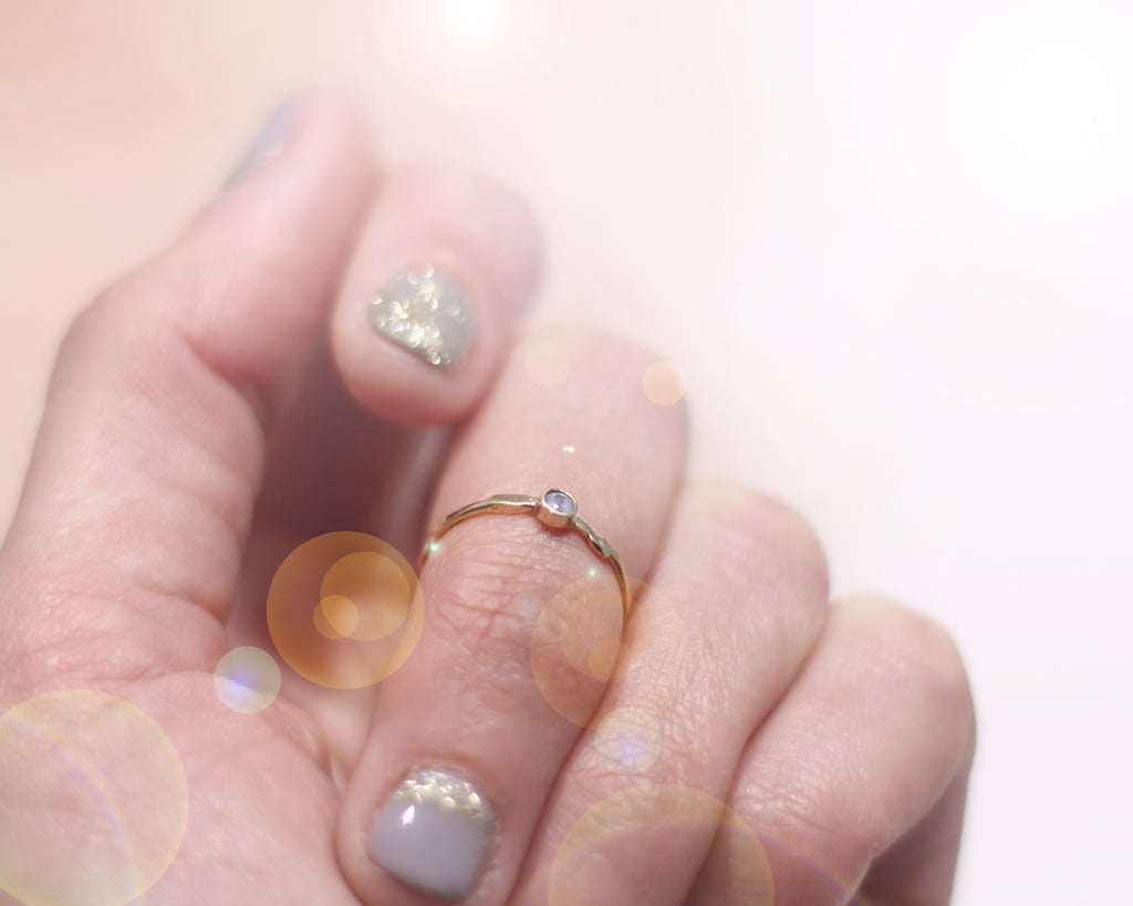 Dainty gold ring