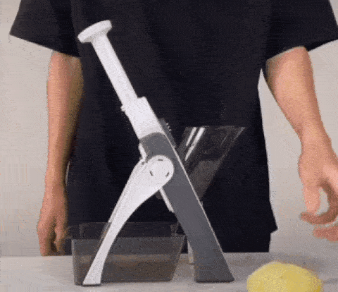 ezgif.com-optimize.gif__PID:5c4d9e22-02d0-41d6-8950-d7f4916920fe