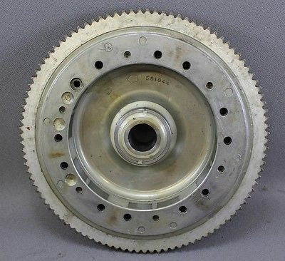 Johnson Evinrude Outboard Flywheel 581044 581045 0581547 85hp 115hp 135hp V4