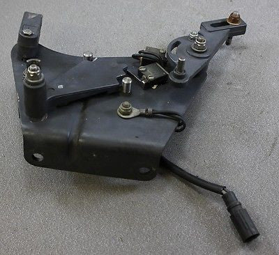 OMC Cobra 4cyl Shift Assist Module Actuator Bracket Switch 2.3L 984281 0984281