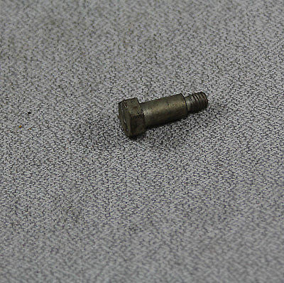 Mercury Kiekhaefer Outboard Vintage Boat Motor ITEM Parts 10-20584 Screw / Bolt