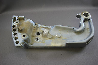 Johnson Evinrude Outboard Transom Stern 60-235hp Bracket Starboard Right 0392204