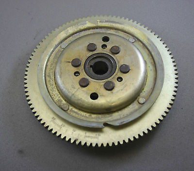 Suzuki Outboard Flywheel 32102-94600 DT140 DT115 140hp 115hp 1986 1987 1988 Nut