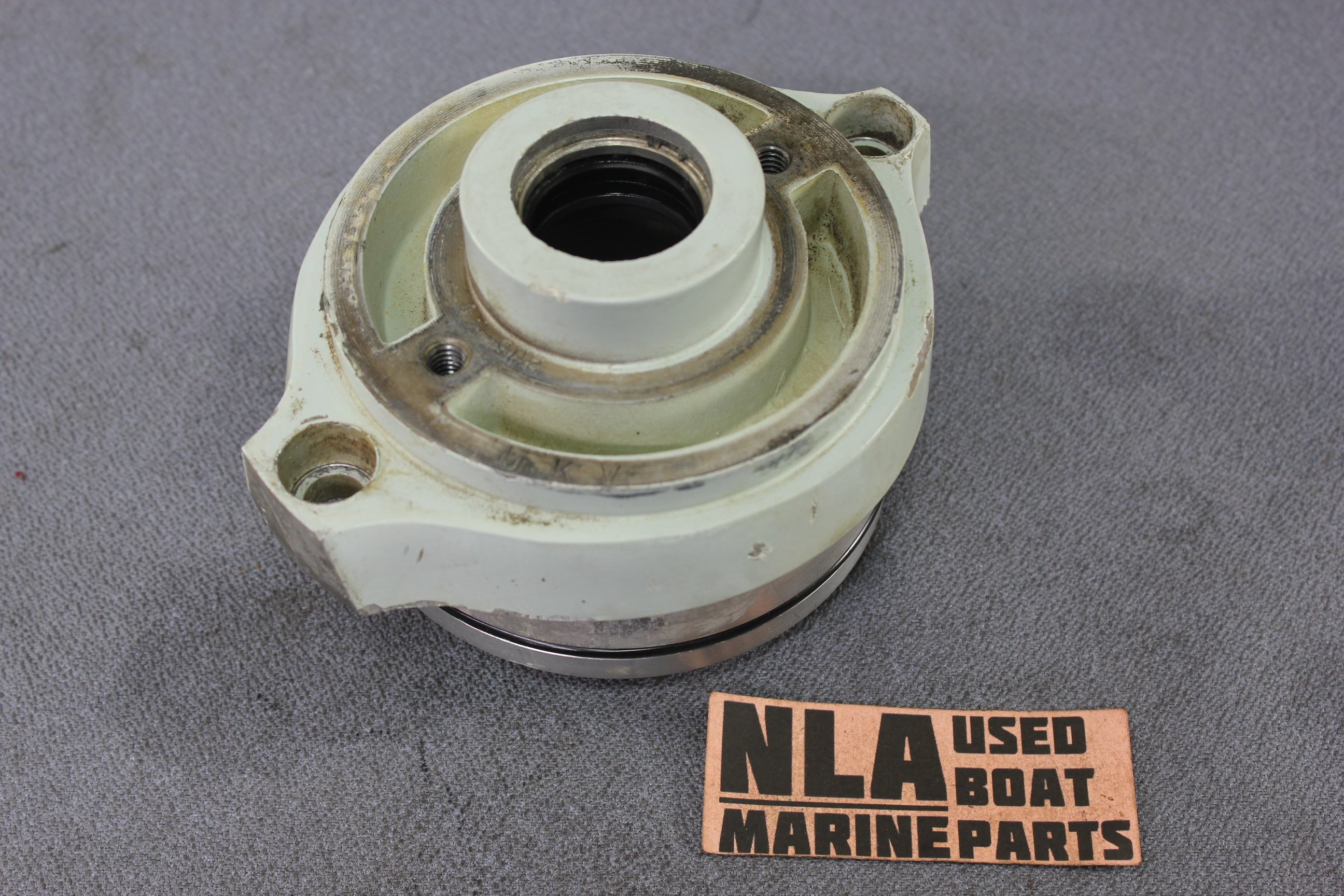 Volvo Penta 854044 AQ 280 AQ 290 Lower Unit Bearing Housing Retainer Gearcase