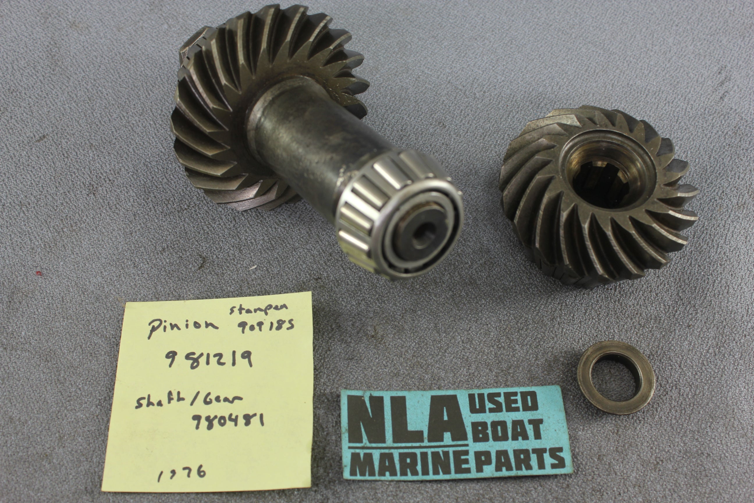 OMC 0981219 981219 980481 090481 Stringer Upper Gear Set 21:19 175 190 V8 76-77