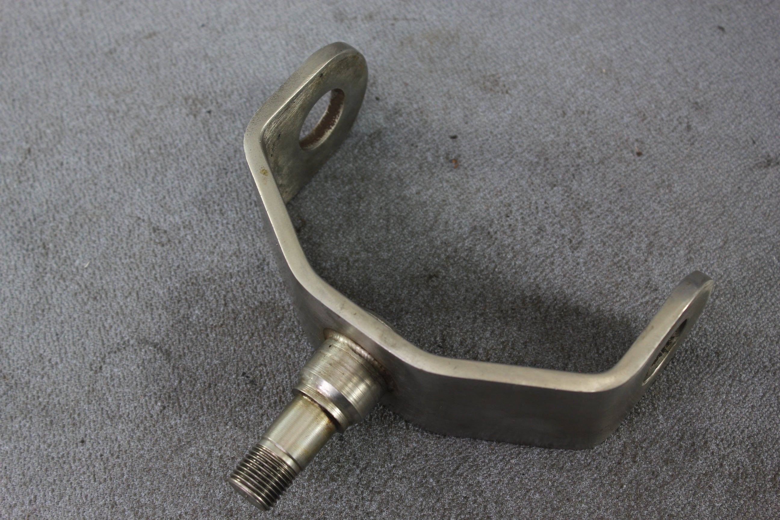 MerCruiser TRS Upper Unit Steering Tie Bar Saddle