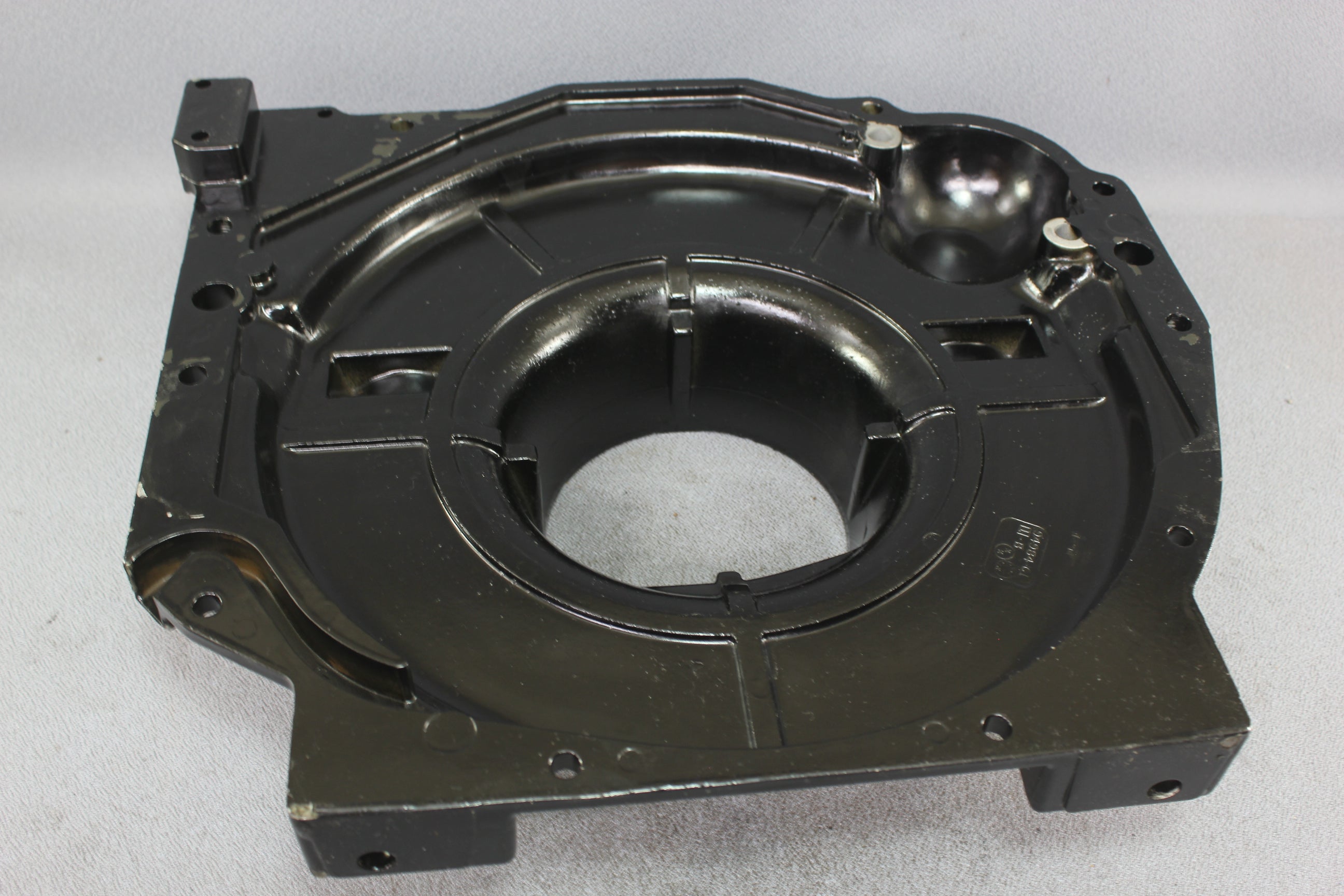 MerCruiser 94984-C1 94985A2 Rear Flywheel Housing 1985-89 165hp 170hp 180 3.7LX