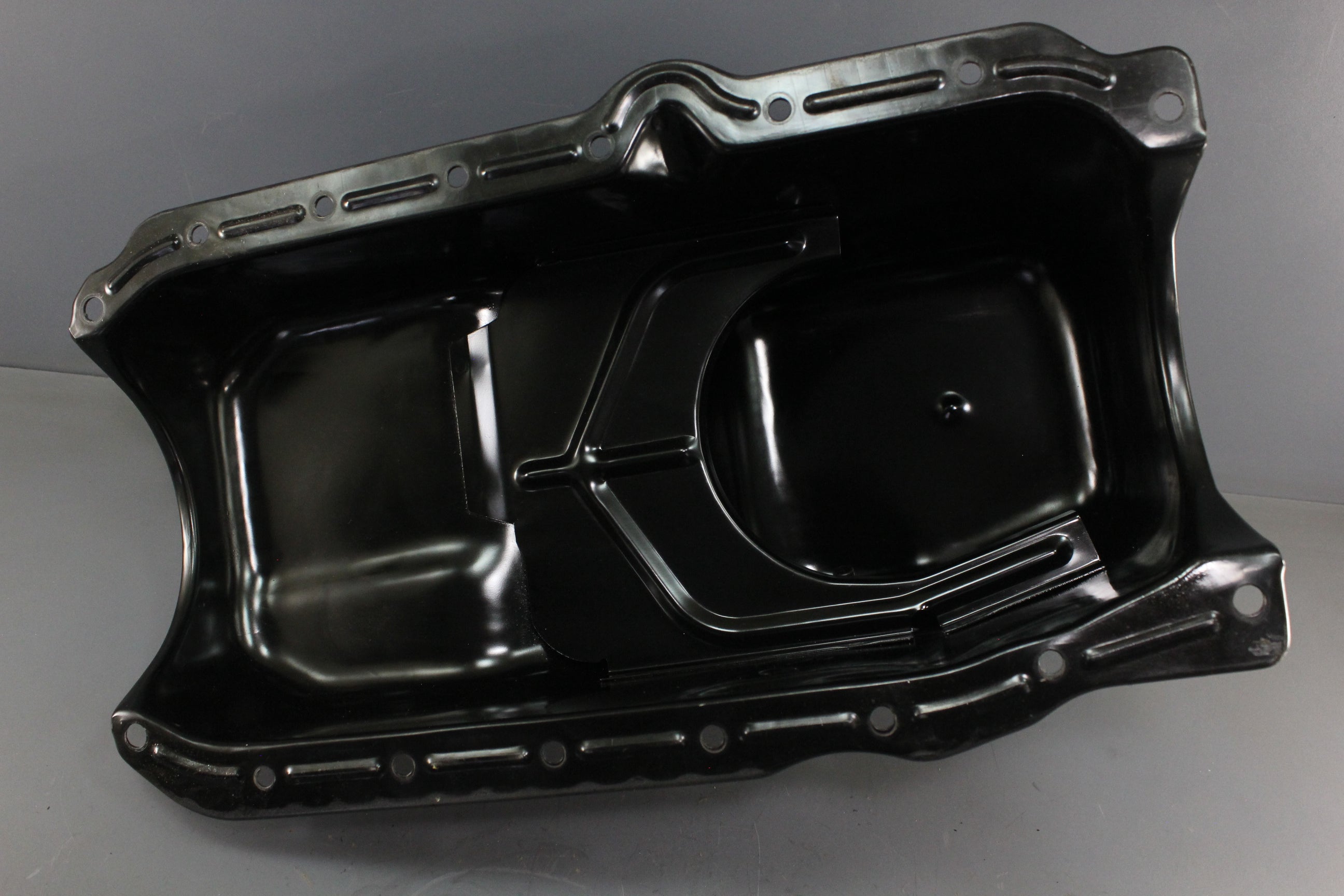 MerCruiser 14244T Alpha One 175hp 185hp 4.3L V6 Oil Pan Basin Reservoir 86-96