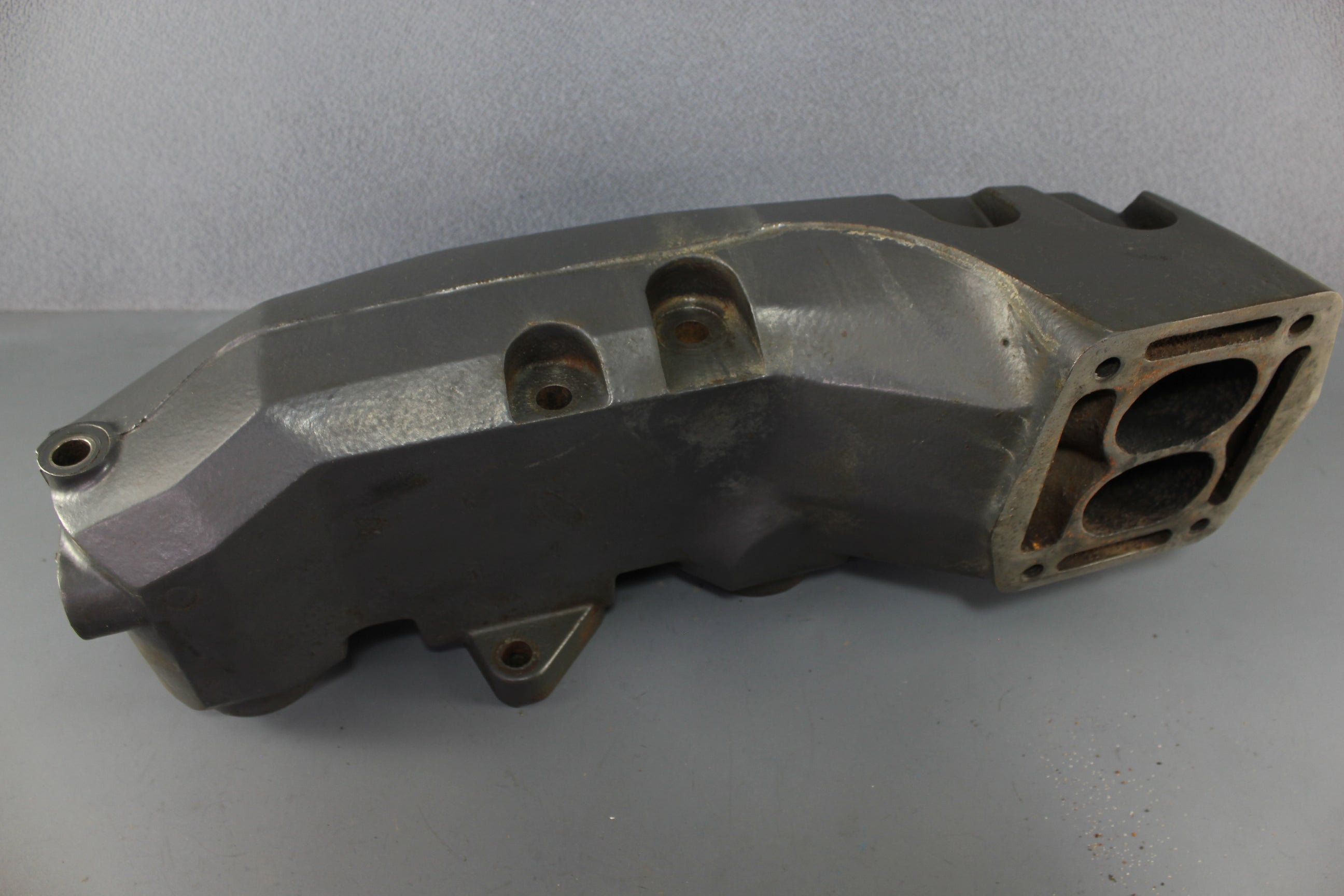 OMC 913395 0913395 0912472 2.3L Ford 4cyl Cobra Exhaust Manifold 1987-90 912472