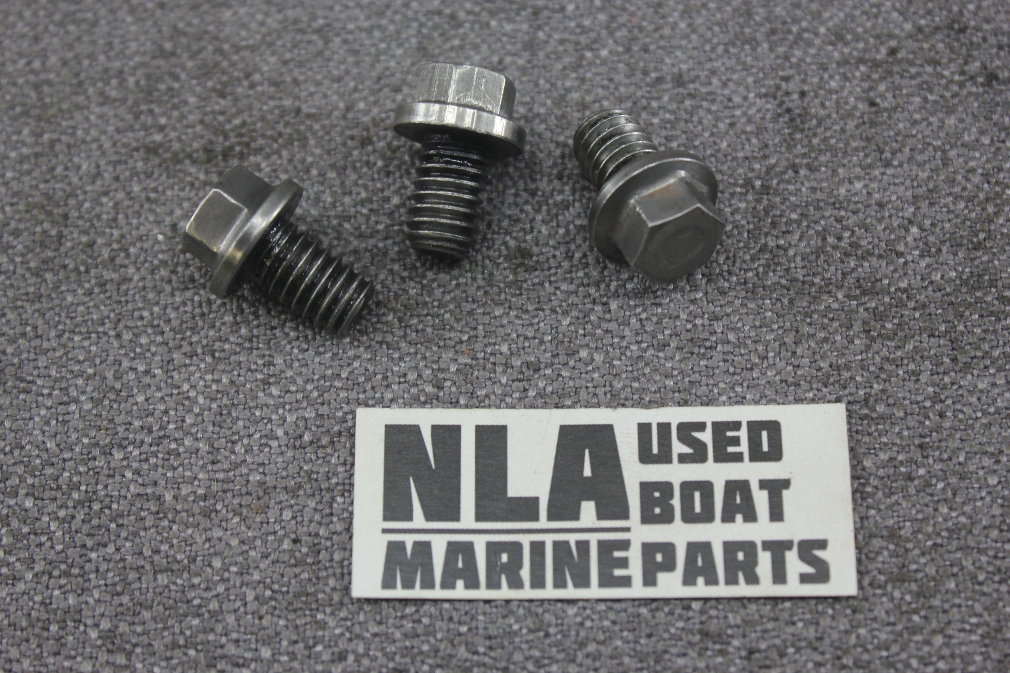 OMC Cobra Bolt Set 911859 3852568 0911859 Gear Housing Cover Bolts Stringer