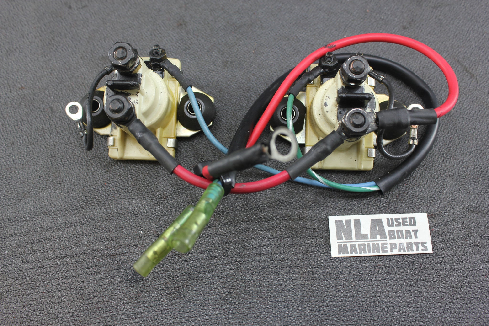 Mercury Outboard 115hp Power Trim Tilt Solenoid Relay 89-818997T1 89-818997A1