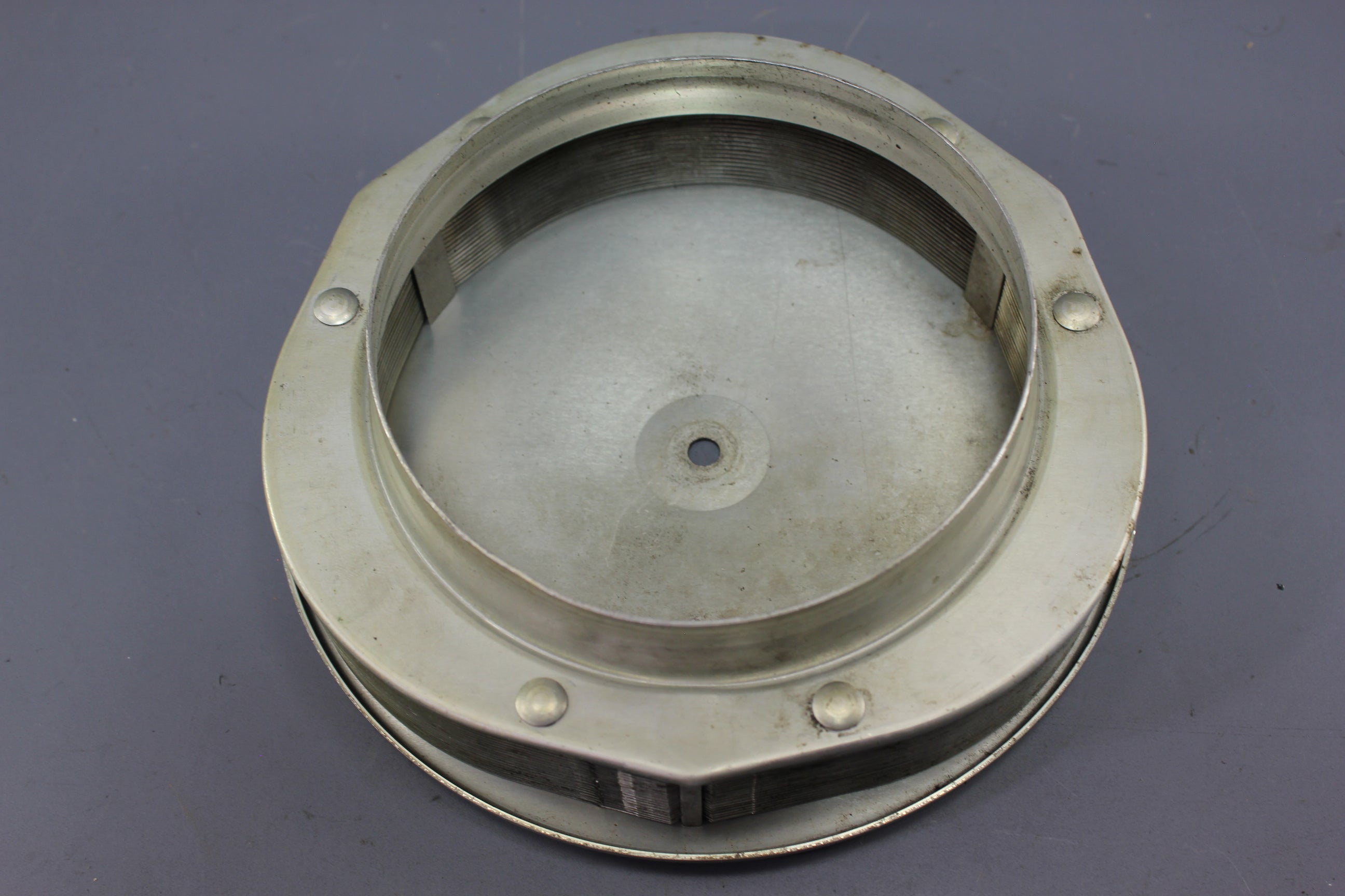 OMC 986865 3854026 Volvo Penta Cobra Holley Carburetor Flame Arrestor Cover