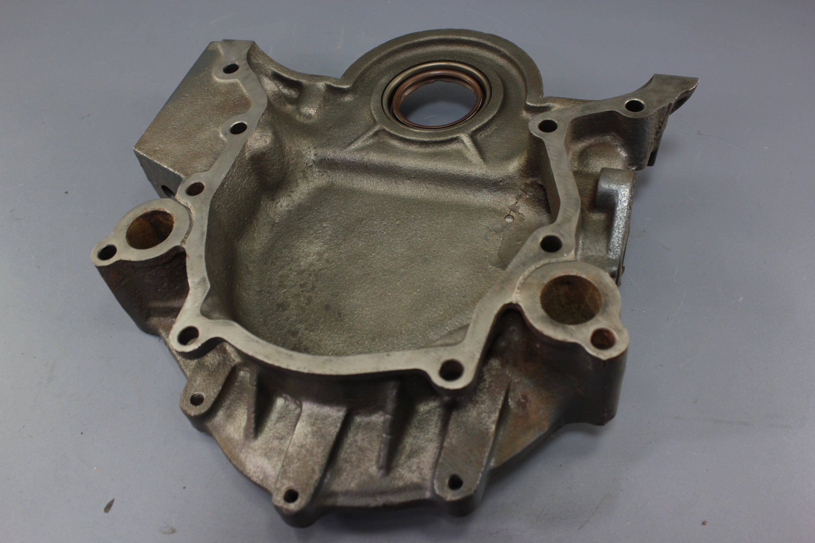 OMC 0986084 3853893 Ford V8 Front Timing Cover 5.8L 351 5.0L 302 Stringer