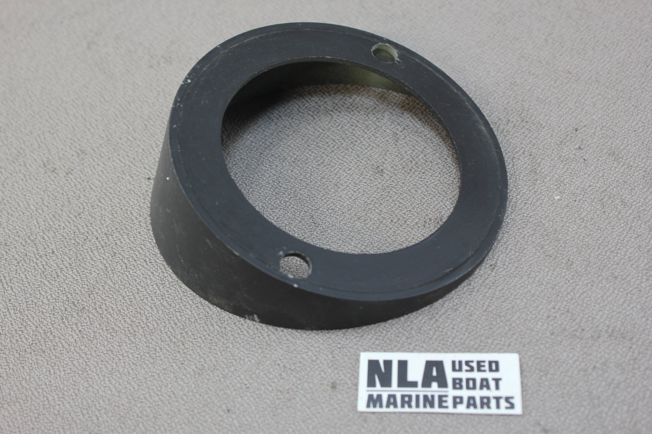 OMC 121667 Bezel Stringer Steering Wheel Angled Helm Mounting Base 910374 Spacer