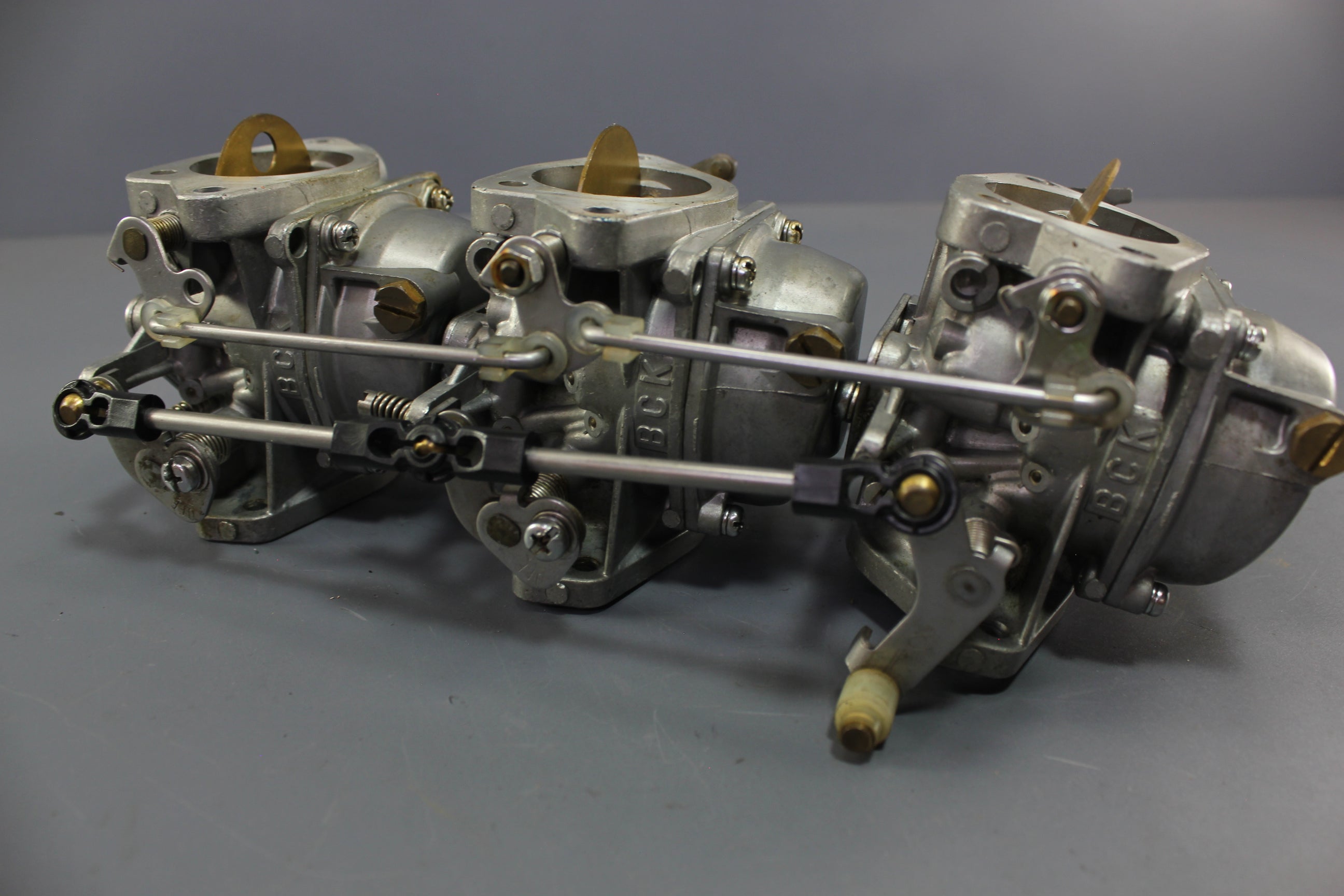 Yamaha 40hp 6H4-14301-06-00 6H4-14302-06-00 14303-06-00 Carburetor Carb Outboard