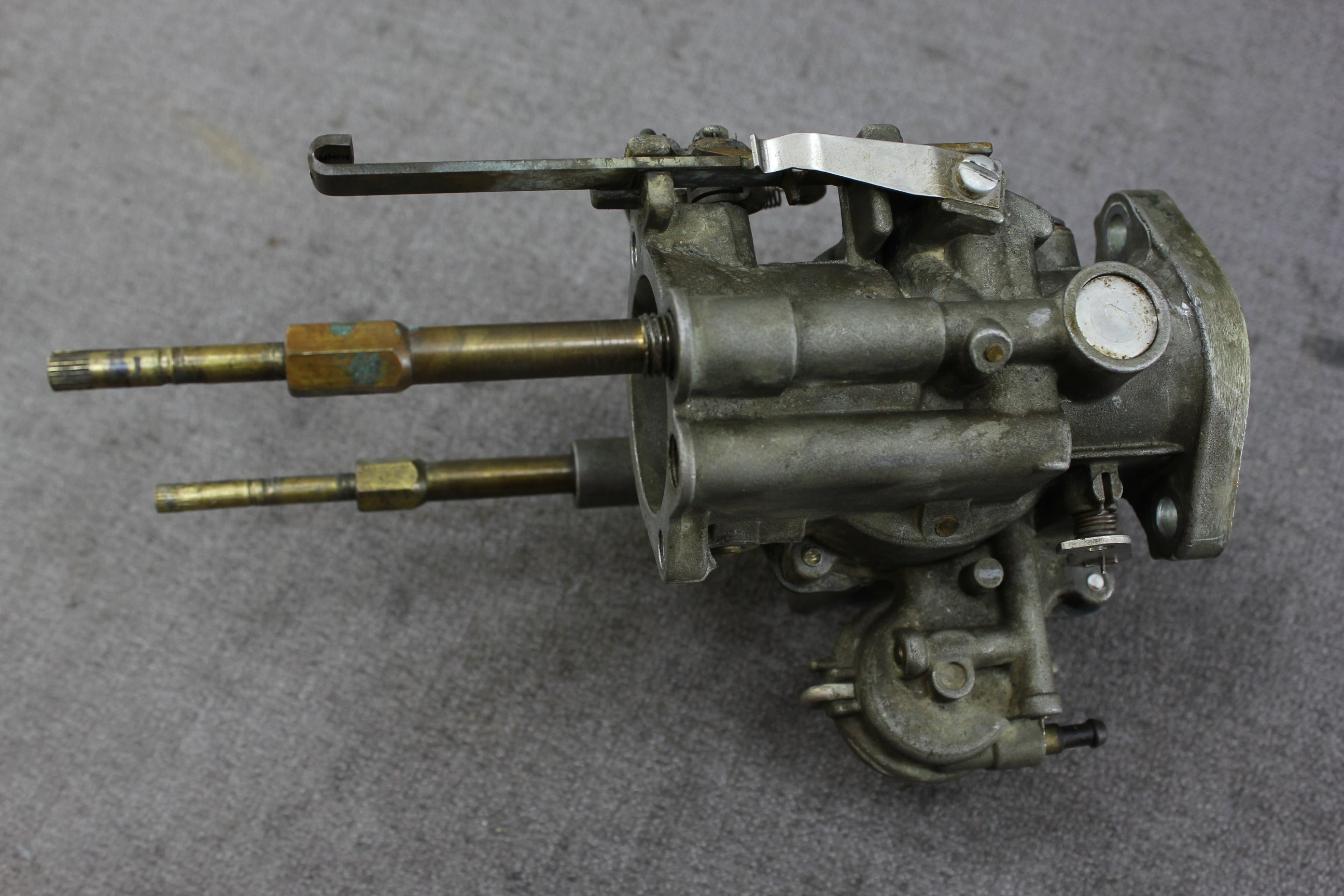 Johnson Evinrude 304031 Carb Carburetor 30hp 1956 RJE-18 E Javelin RD-18 RDE-18