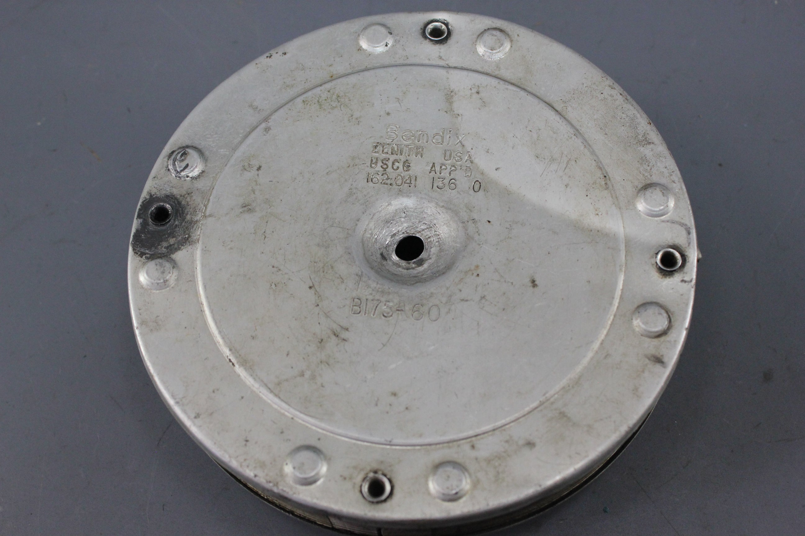 MerCruiser 62264 B175-60 120hp 140hp 165hp 2bbl Flame Arrestor Carburetor Cover