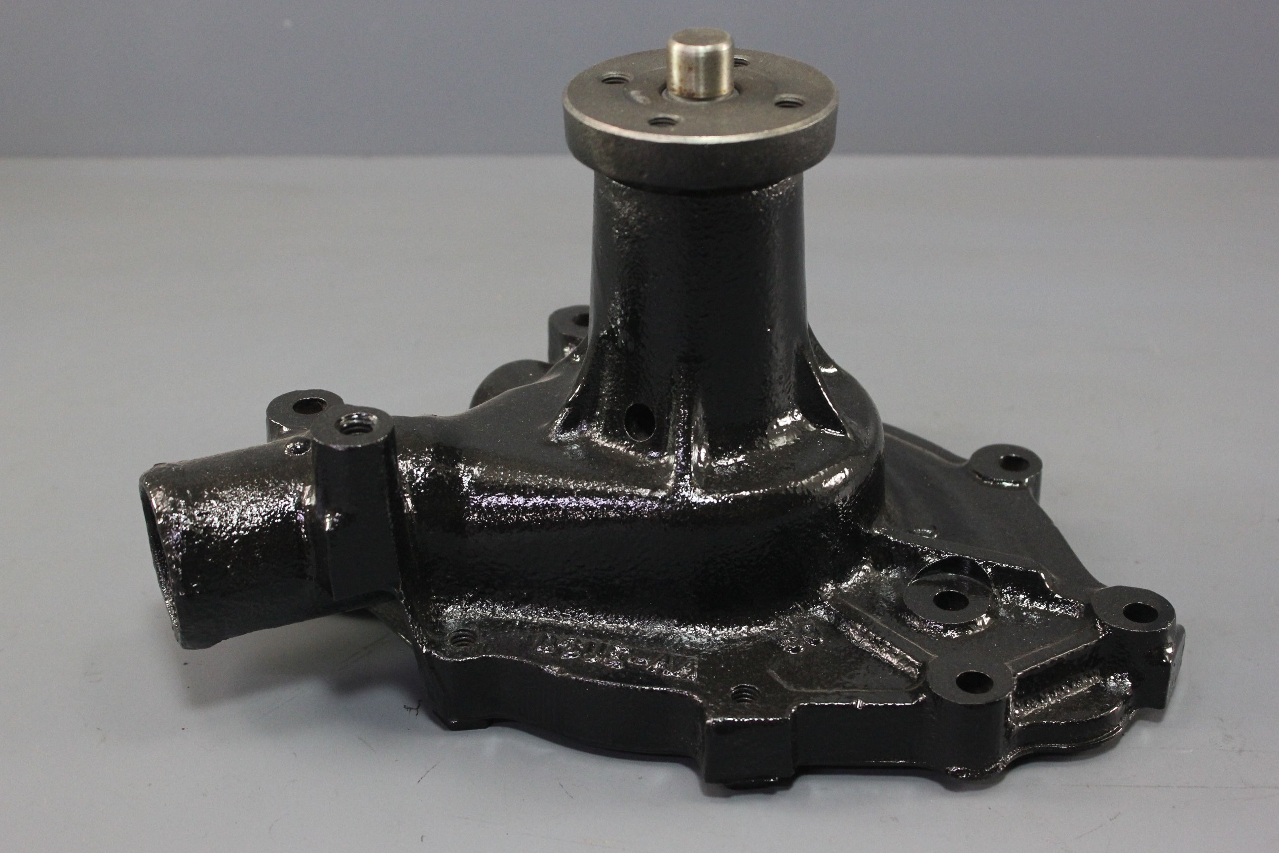 MerCruiser V8 Ford 302 5.0L 5.8L 888 188hp Water Pump 71683 D3UE-AA Late Style