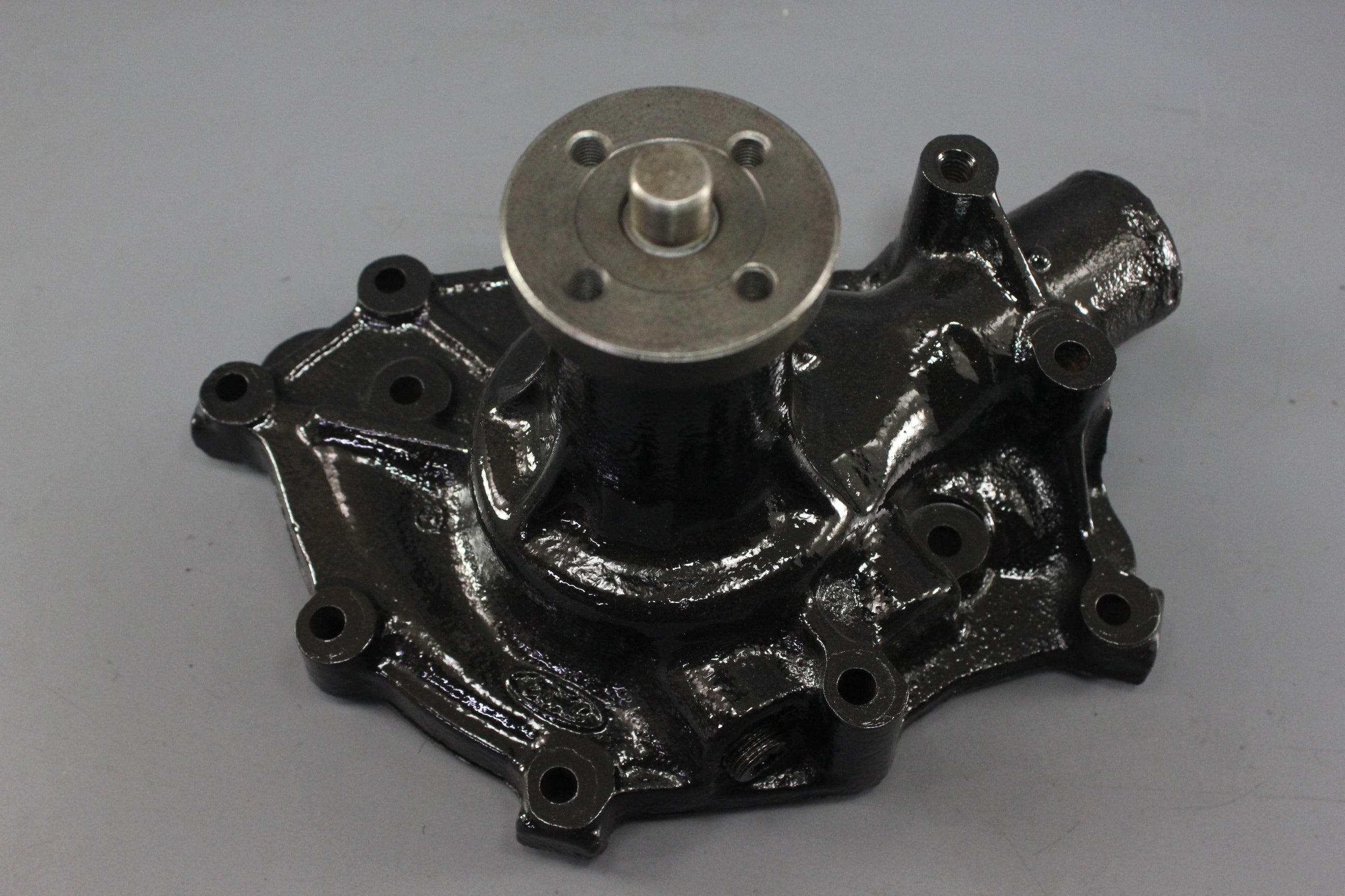 MerCruiser V8 Ford 302 5.0L 5.8L 888 188hp Water Pump 71683 D3UE-AA Late Style