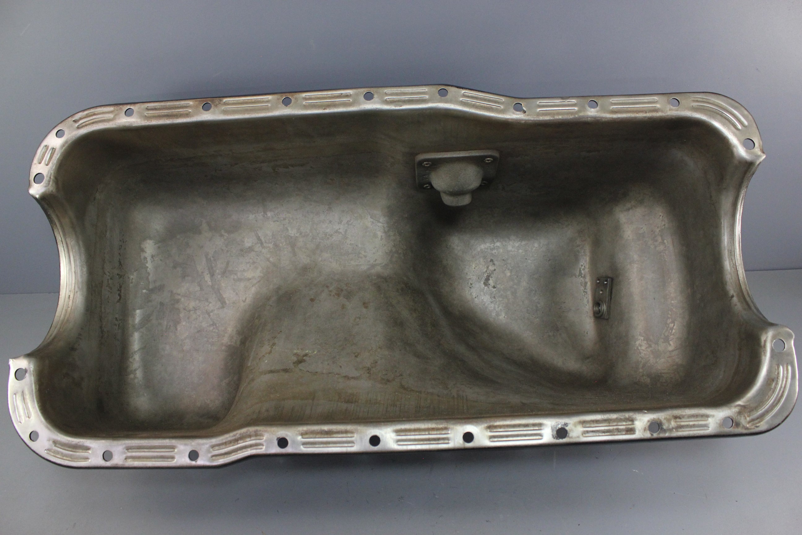 MerCruiser 75401 Ford V8 888 188hp 5.0L 302 Oil Pan Basin Reservoir