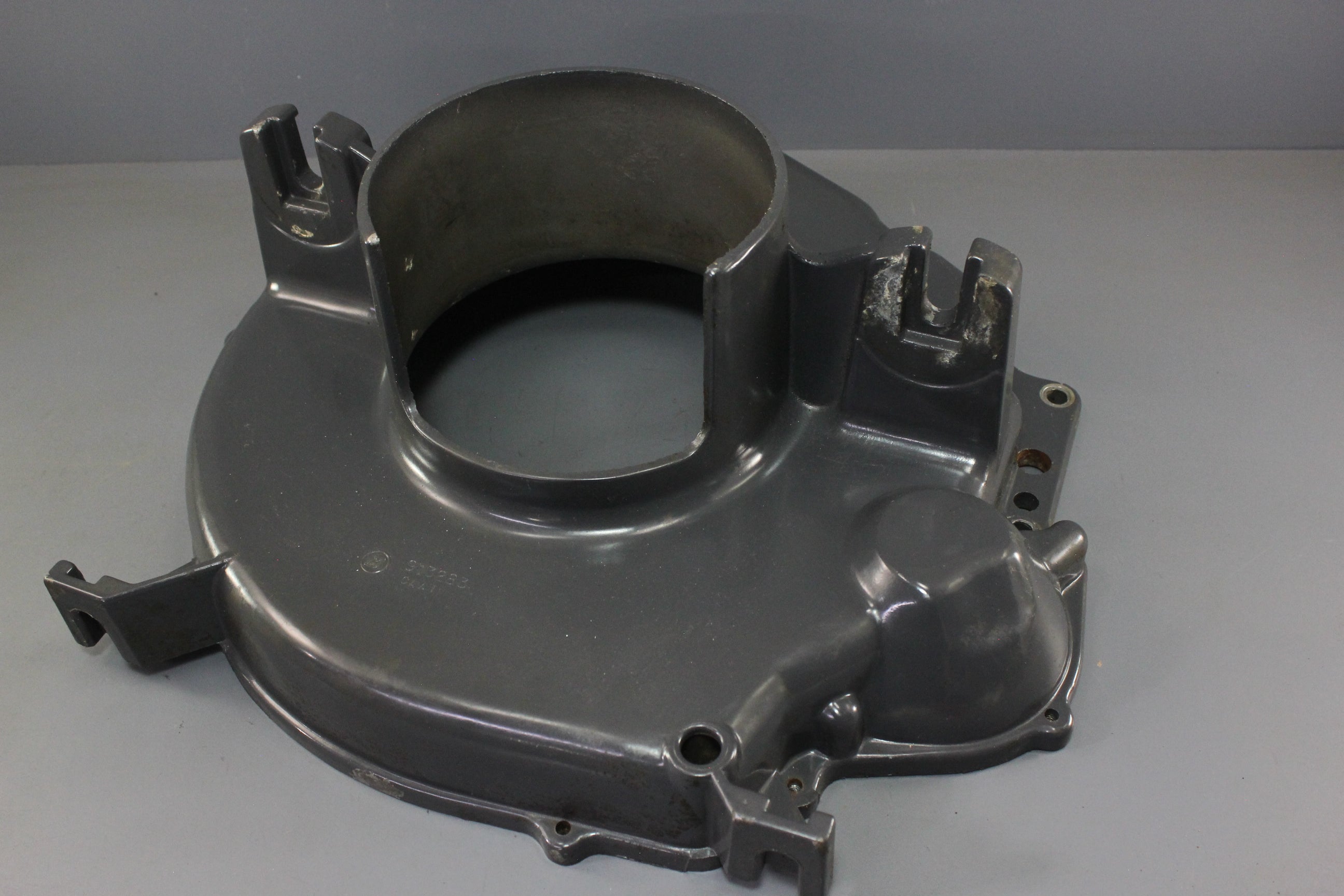 OMC 913283 0913283 Cobra Rear Flywheel Housing 1986-1989 GM 3.0L 4.3L 5.7L 2.3L