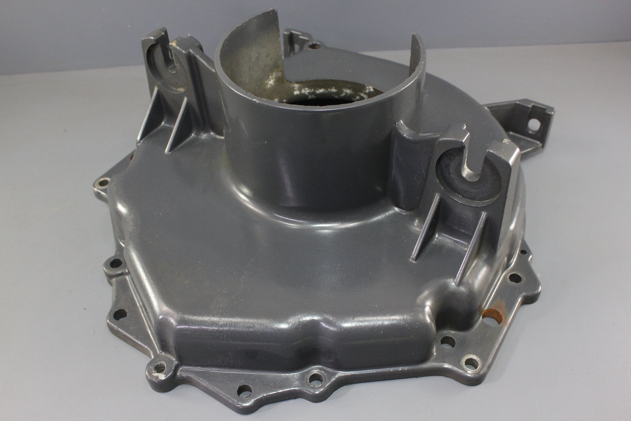 OMC 913283 0913283 Cobra Rear Flywheel Housing 1986-1989 GM 3.0L 4.3L 5.7L 2.3L